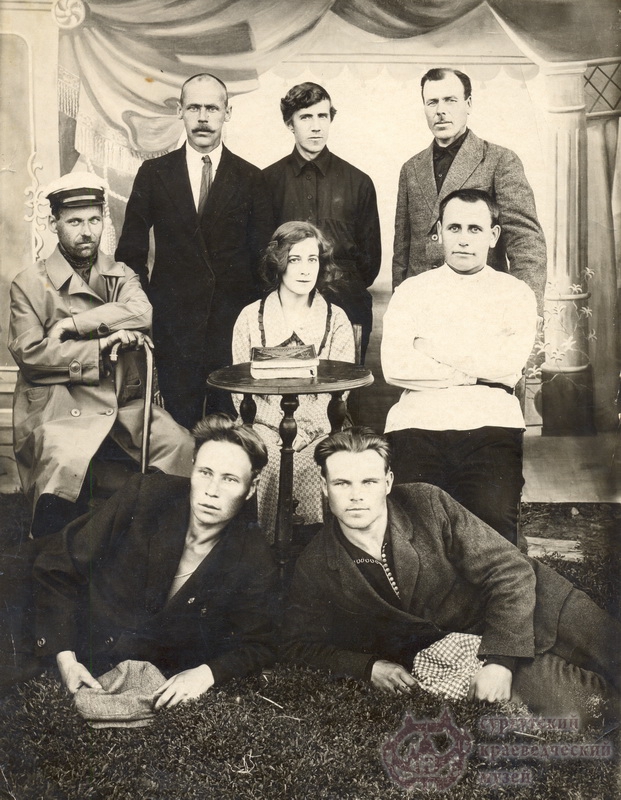 Первые учителя Сургутской школы. 1922-1930-е гг.
